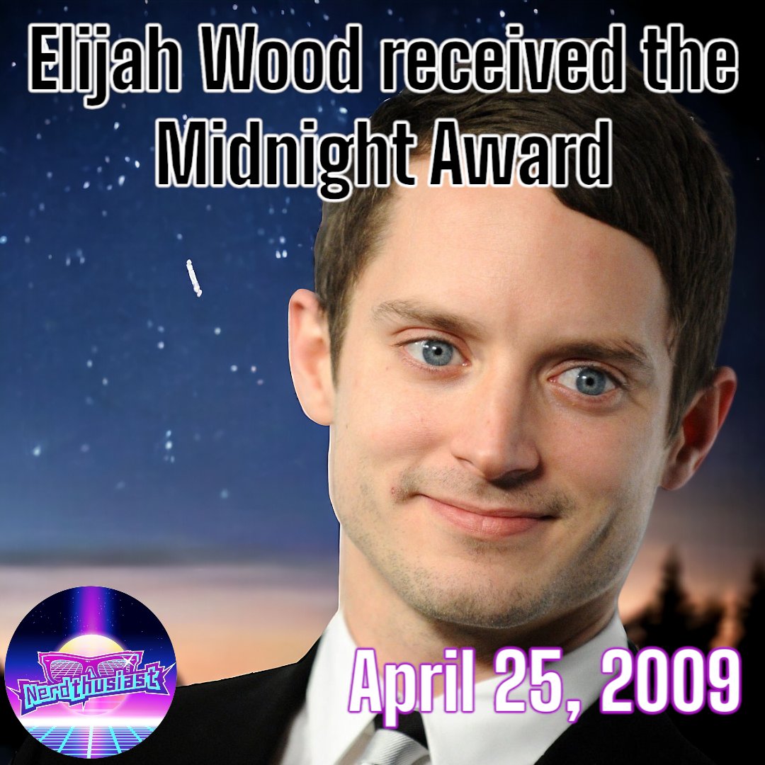 Theater Thursday
Elijah Wood won the Midnight Award at the 2009 San Francisco International Film Festival
#theaterthursday #elijahwood #lordoftherings #midnightawards #internationalfilmfestival