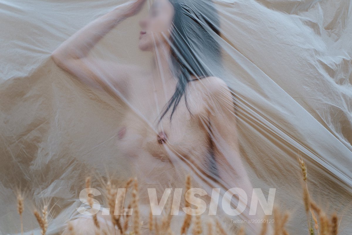 2023 Golden wheat fields2️⃣
在金黄色的麦田里，拍呀拍呀拍📷
2021年，2022年都在这里拍了照片，后来八角笼中居然也在这里取景了
摄影：<a href="/sl20050120/">S.L VISION</a>
@JiRenFQ
#摄影 #约拍 #成都 #成都约拍 #夫妻交友 #换妻 #人体摄影 #私房摄影 #人妻 #人妻诱惑 #巨乳 #私房写真 #露出 #户外露出 #人前露出