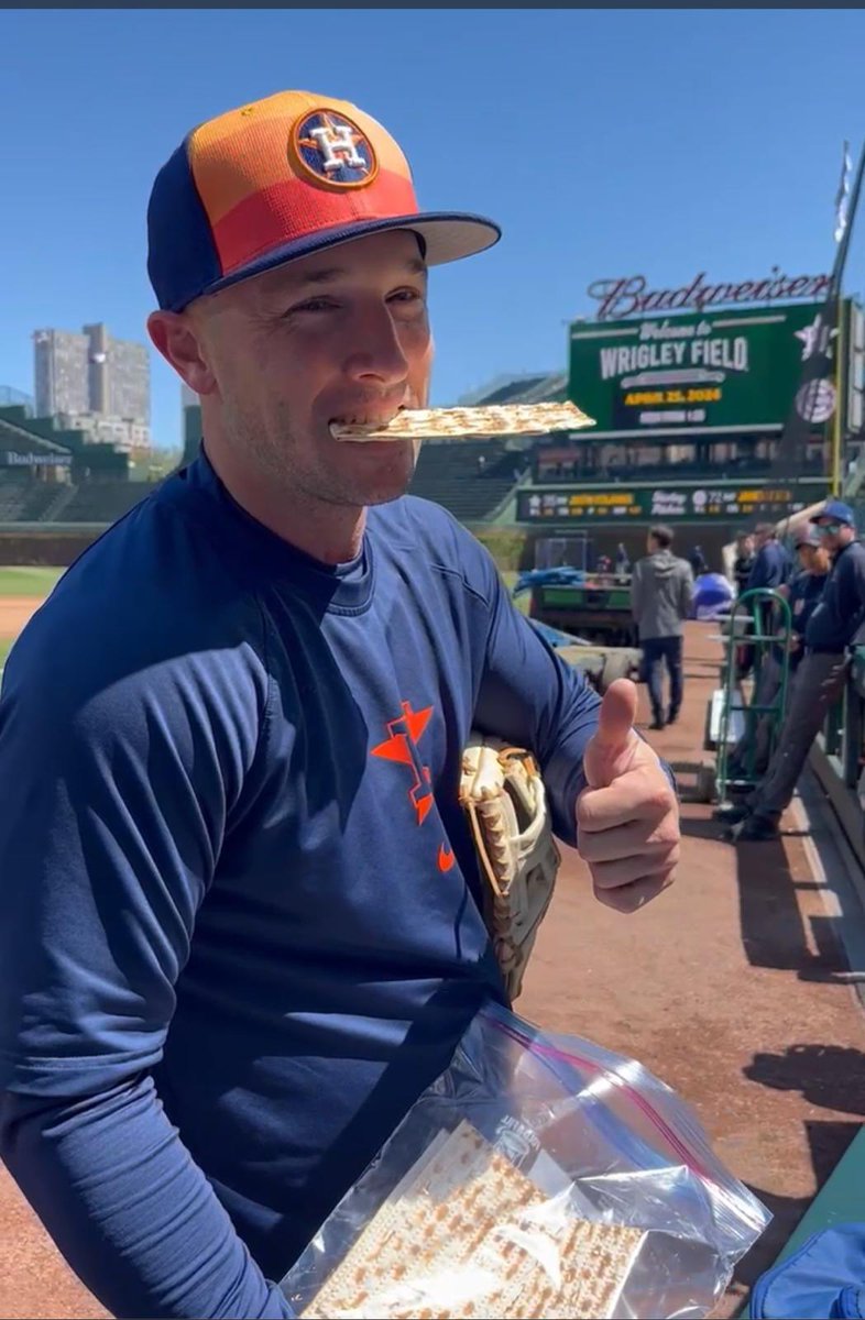 Pretty good chance Alex Bregman has a breakout game today and hits his first HR of the season now that he’s got his matza for Passover. Credit to Richard Silverman on the matza and photo. CC @MaxMannis @ZackRaab