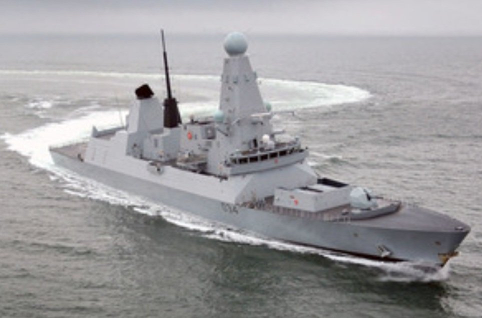 Yesterday, HMS Diamond became the first Royal Navy warship to shoot down a ballistic missile in combat. 👏