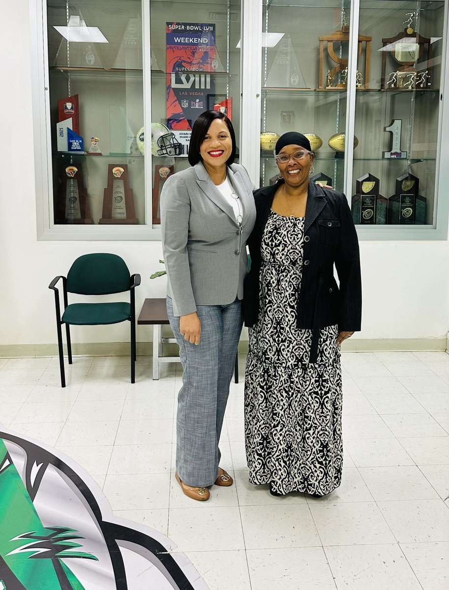 Today is Decision Day for APOY and POY! Proud to be representing @MDCPSCentral next to my CRO mate on this slate, Dr. Cadian Collman-Perez! Looking forward to seeing all the beautiful, cheering faces celebrating leadership! 🥳👏🏾