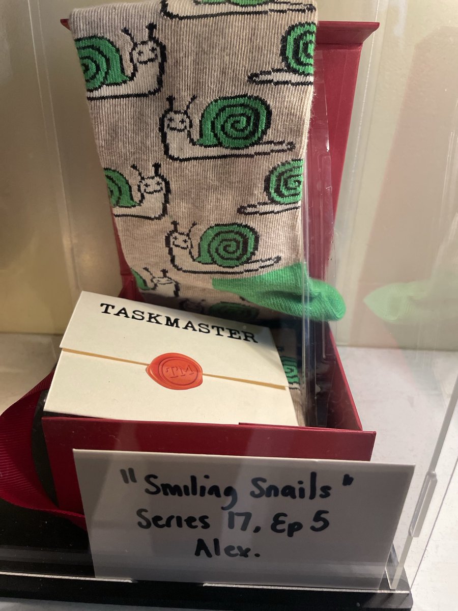 just2darnloud's tweet photo. I shall be watching little Alex Horne’s feet especially closely in tonight’s Taskmaster, as I was lucky enough to win these socks in a charity raffle (hope he washed them first !) #taskmaster #taskmastersocks https://t.co/TK6kRcwTfv