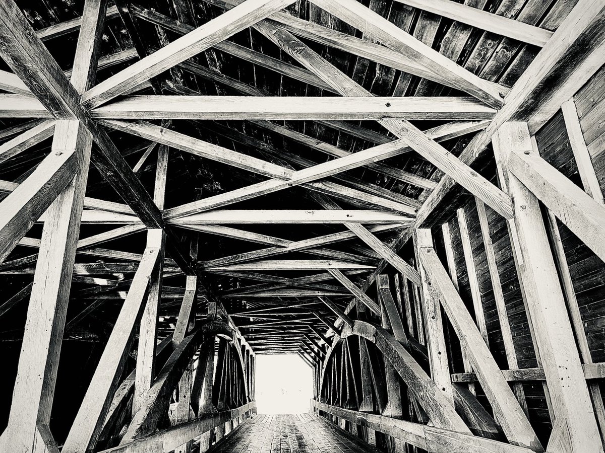 Today’s Found ART shot on my IPhone #coveredbridges #coveredbridge #bridges #photography #bridge #photographer #coveredbridgesofinstagram #indiana #woodenbridge