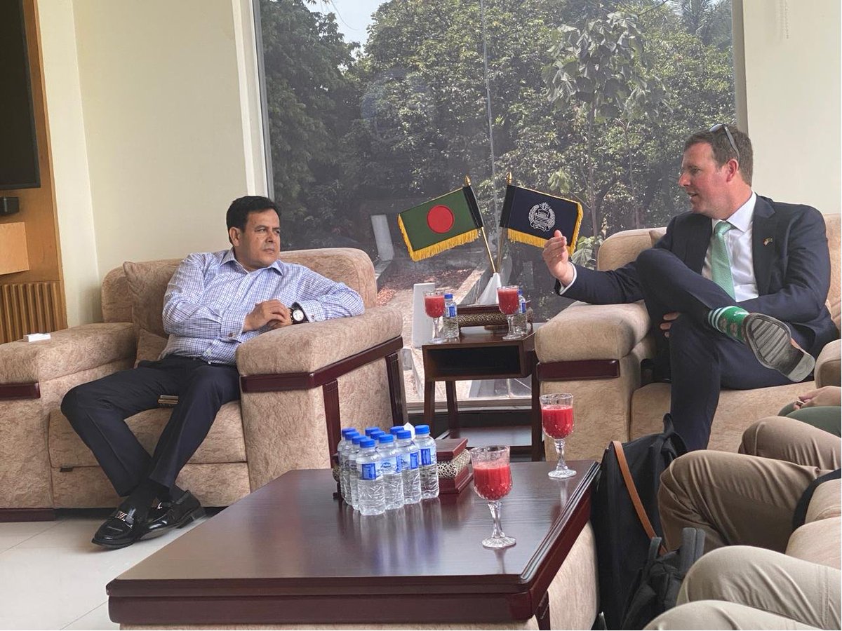 @StateDeptCT and @USEmbassy Dhaka visited CTTC to discuss further CT collaboration, including ongoing U.S.-funded capacity building assistance to the Bomb Disposal and Cyber Units. @USEmbassyDhaka @StateDeptDSS #ATA