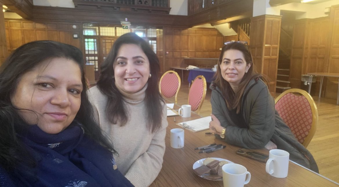 Photos from @gupshup’s trip to Plumstead Tales, @greenwichherit exhibition about the South Asian experience in Plumstead. Gupshup members have contributed stories and photos to the exhibition. They are one of PL's longest running social groups! @Royal_Greenwich @Better_UK