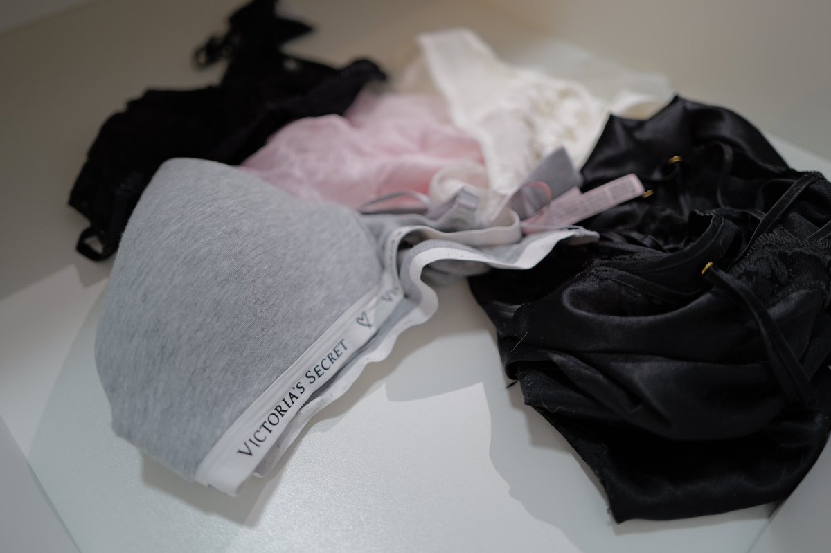 今天要穿什么颜色呢👙