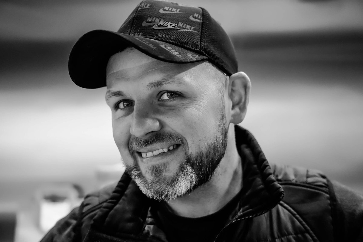 Spent 2 nights in Newcastle. I was shown around by the delightful Tracy Jackson whose personality and Synergy was infectious. Thank you for your company and time/  #newcastle #newcastlestreet #newcastlestreetphotography #bnw #bnwphotography #bnwmood #street #streetstyle