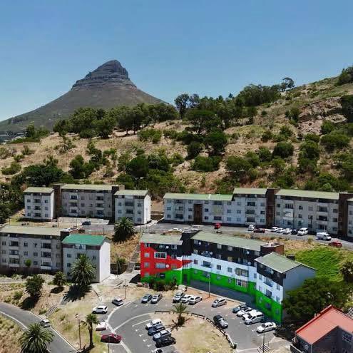 tiberiusfiles's tweet photo. Cape Town, South Africa https://t.co/COHNRdEH1I