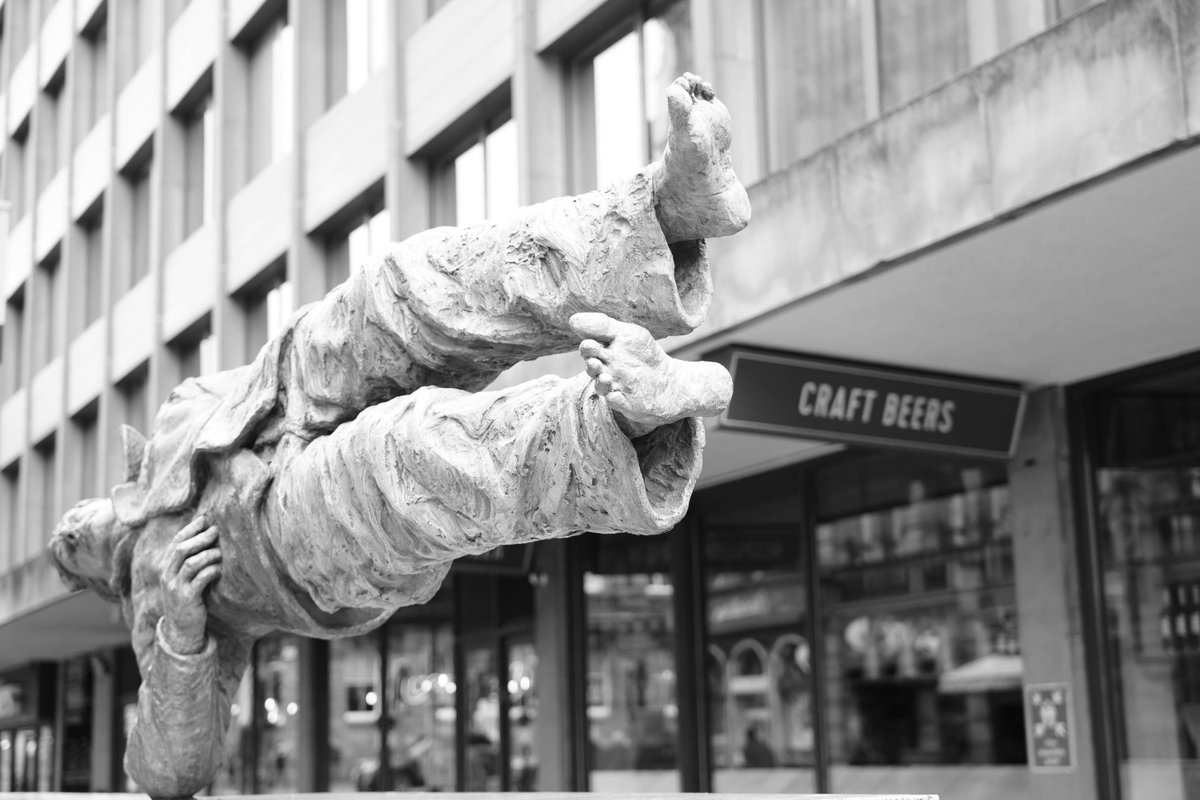 Spent 2 nights in Newcastle. I was shown around by the delightful Tracy Jackson whose personality and Synergy was infectious. Thank you for your company and time/  #newcastle #newcastlestreet #newcastlestreetphotography #bnw #bnwphotography #bnwmood #street #streetstyle