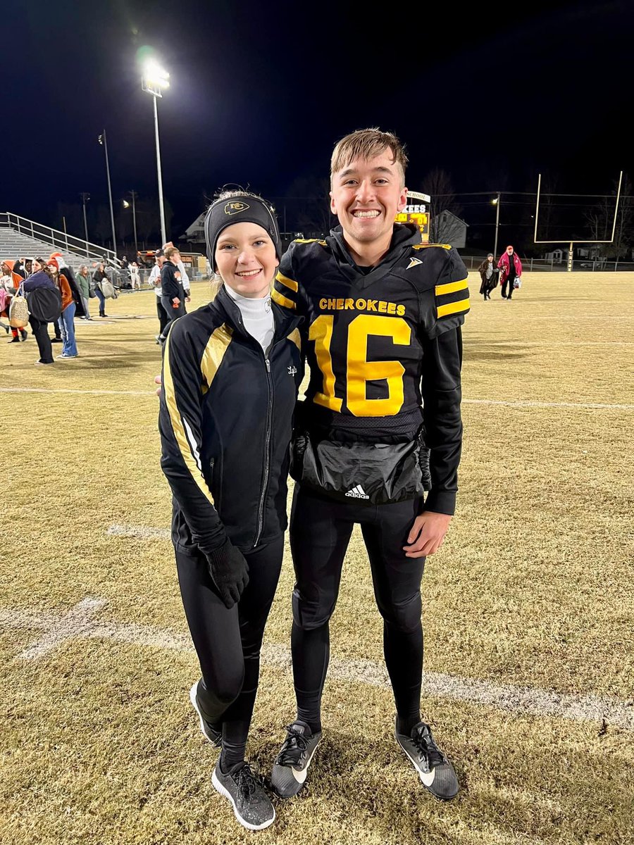 markrogers64's tweet photo. Please help support Brodie! He about to begin his sophomore season for the McMinn County High School Cherokees! His goal is to raise $500. Purchase a discount card for $20 or donate to the Cash Calendar.
Cash, Check to McMinn Football, Venmo @DLineCoach, or Cash App $DlineCoach64 https://t.co/awfIYRjsQC