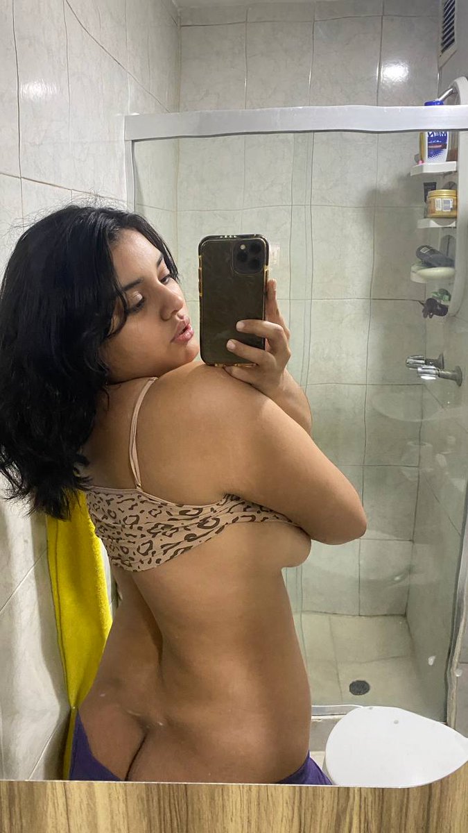 tiinaoficial's tweet photo. Ya fueron a darme los buenos días💦😈

https://t.co/HGN4fiip8K https://t.co/DNKPRrd5b6