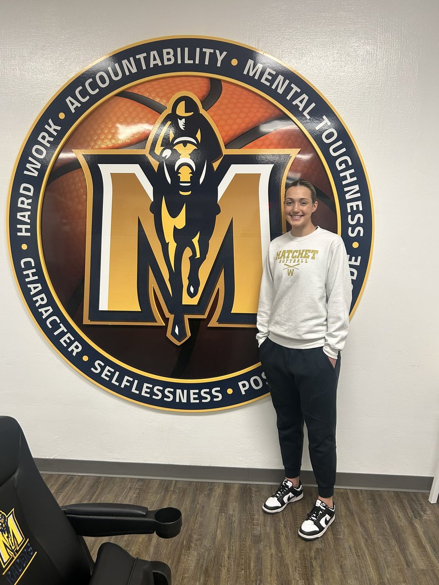 After a great unofficial visit, I am blessed to have received an offer from Murray State! Thank you Coach Turner @racersWBBcoach and coaching staff for the great hospitality! @CoachFoust_ @RacersWBB