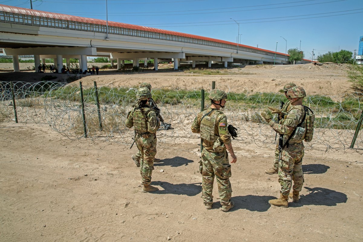 Half of America’s Governors support our effort to stop immigrants from entering illegally.

At the border in El Paso, TX National Guard & IN National Guard soldiers work side-by-side to deter & repel illegal crossings.

Texas—with the support of fellow states—will hold the line.