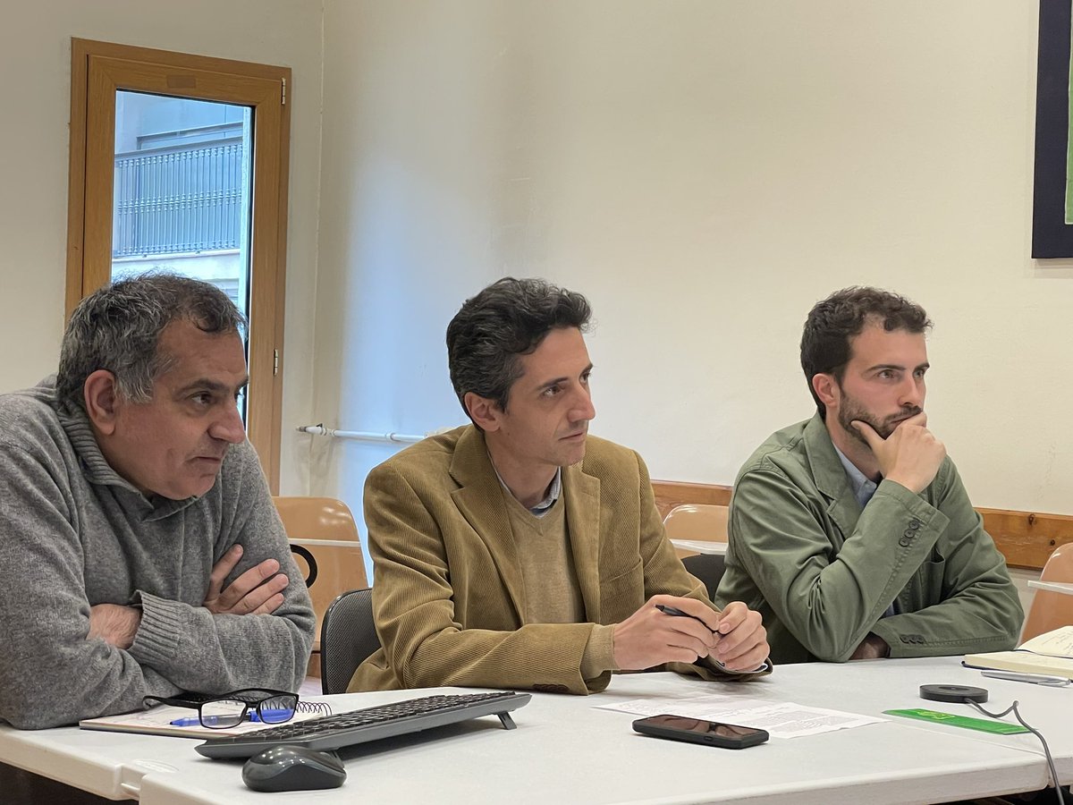 Interessant tertúlia interna sobre la teologia, el seu paper, la seva significativitat, la manera com s’ensenya i com es fa, la teologia sense teòlegs…. amb <a href="/IgnasiMoreta/">Ignasi Moreta</a> i Angel Acedo