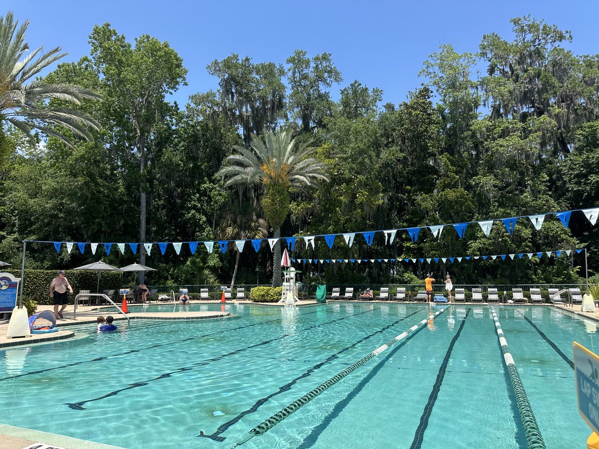 Shelley_Knight1's tweet photo. Not busy, 80โs music over the stereo, 90 degrees. 100 happiness level. Come get in the water with me. Itโs super nice and feels so good! #AsianPrincess #HybridVigor #ThursdayVibes #goingbackin #bikinis #StonerBabe ๐โ๏ธ๐ฅ๐ฆ https://t.co/BkqdsJIpTD