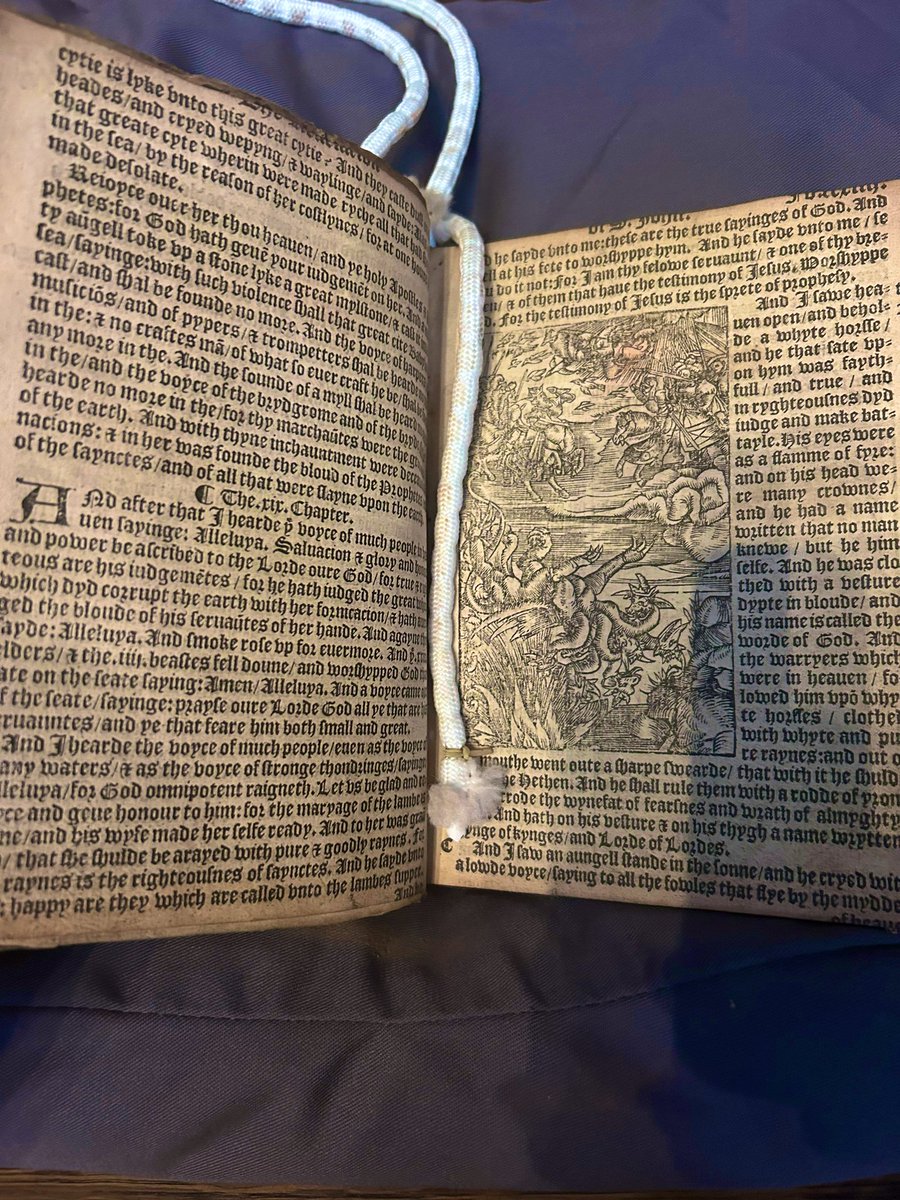 How lucky am I that my job entails spending some time in the wonderful space that is @StPaulsLondon library? Today I got to get close to this 1536 English edition of the Bible.