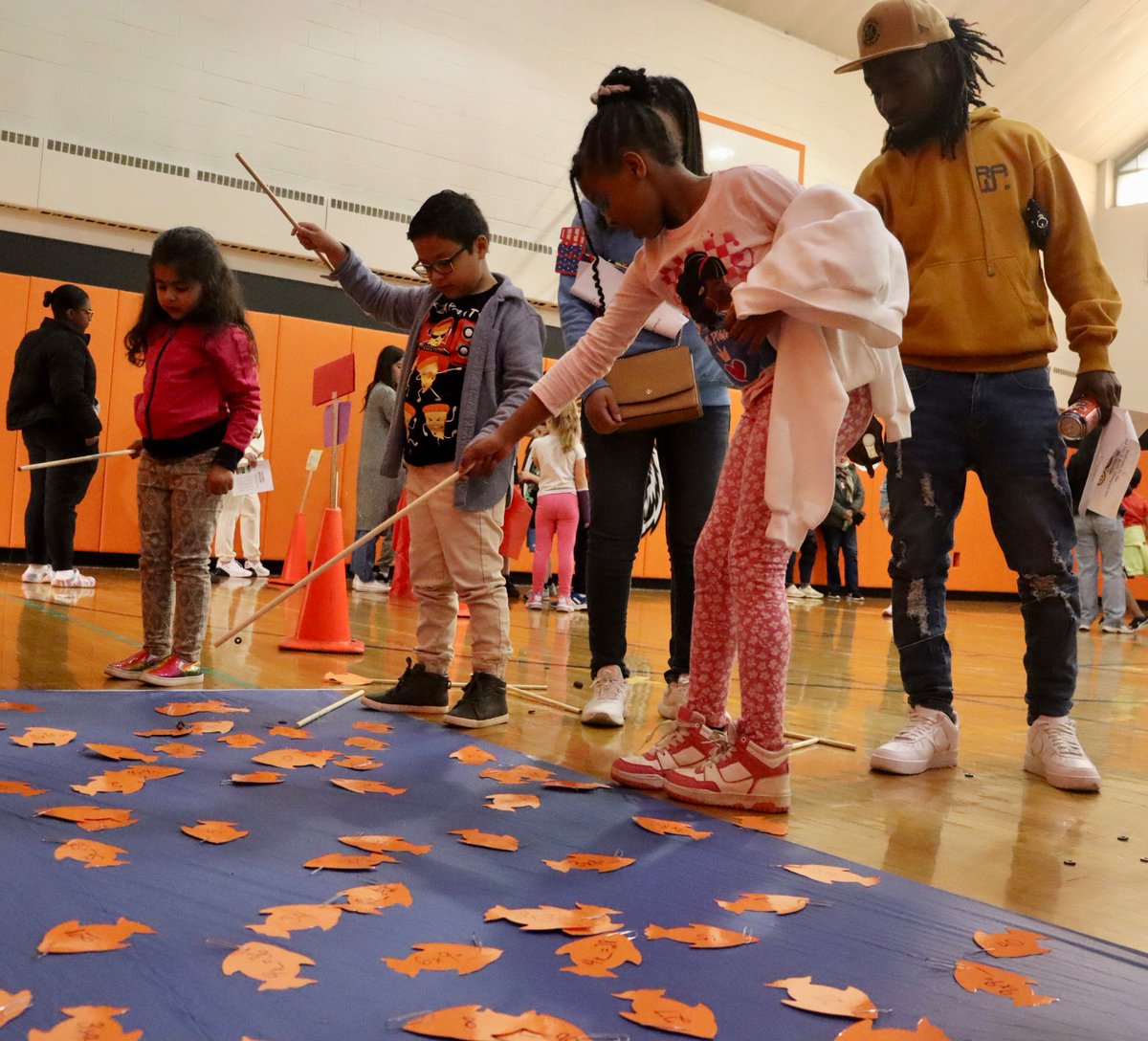 Our Math and Multilingual Learners departments teamed up to present the First Multilingual Math Night Extravaganza on Tuesday at School No.6. There was food, games, prizes, and math activities! The Math Night didn't just add up, it multiplied the fun factor! #lindenstrong