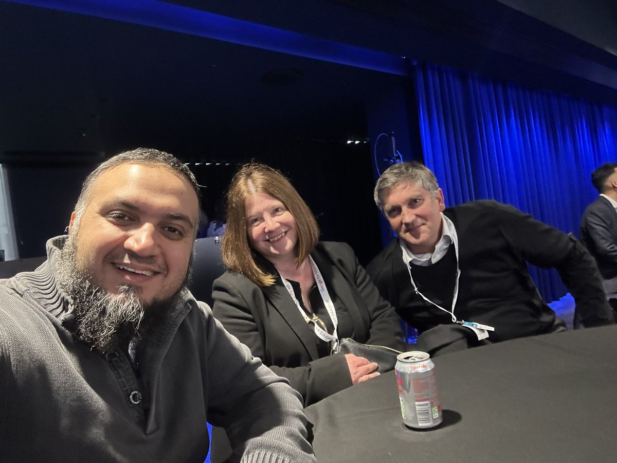 abid_patel's tweet photo. On official @DFGEurope business this evening attending the @TransforMATiv3 Leadership Awards at the @GoogleUK HQ at King's Cross, with some of the wonderful DFG crew!
#TransforMATive #GoogleEDU #DigitalStrategy #DigitalTransformation #EdTech #EduTwitter #Education #WeAreDFG https://t.co/f6LAkpuuf0