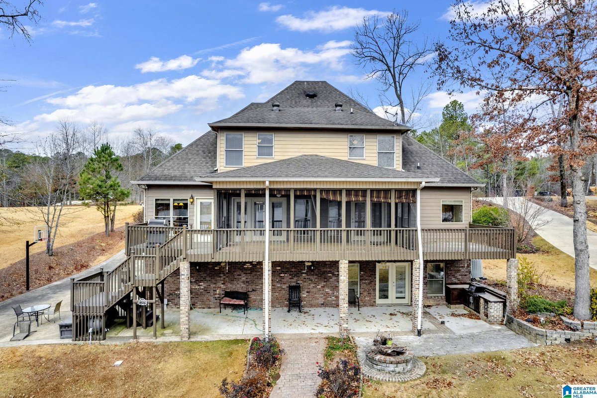 BrandonBridgmon's tweet photo. New Listing Price: $865,000
856 FISHERS WAY, Vincent, AL 35178 is a fantastic property with 6 bedrooms and 4.0 bathrooms.
See more here: https://t.co/JR41wpiofj https://t.co/ugtaRMHAgm