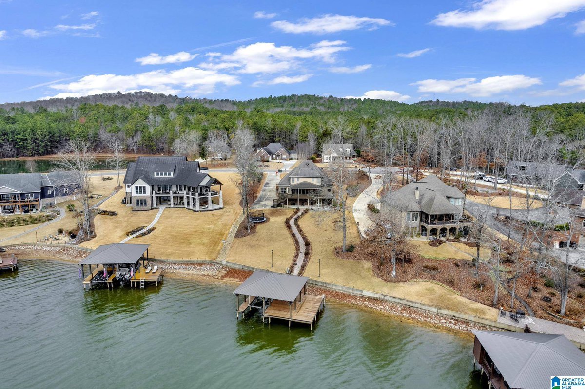 BrandonBridgmon's tweet photo. New Listing Price: $865,000
856 FISHERS WAY, Vincent, AL 35178 is a fantastic property with 6 bedrooms and 4.0 bathrooms.
See more here: https://t.co/JR41wpiofj https://t.co/ugtaRMHAgm