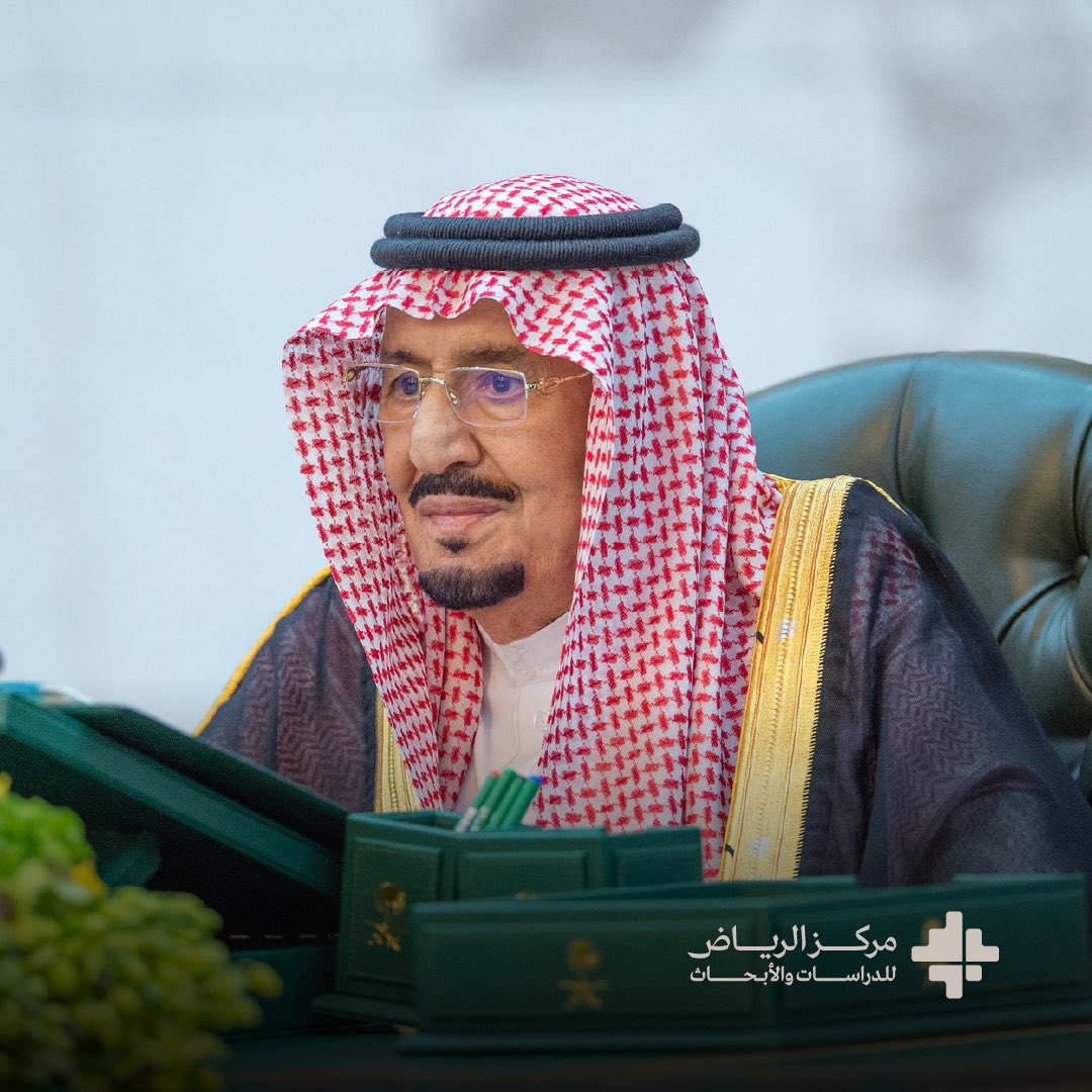 الحمد لله على سلامة والدنا ومليكنا خادم الحرمين الشريفين، سلّم الله خُطاه، وأدام عليه لباس الصحة والعافية.