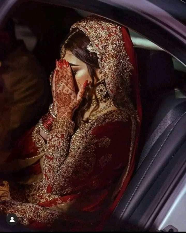 پھول سی بیٹی بھی لے لیتے ہو، جہیز بھی لے لیتے ہو خدمتیں بھی کرواتے ہو اور ذلیل بھی کرتے ہو۔۔!!💔💯🥀🖤