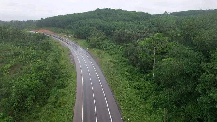 Road Infrastructure: Reconstruction of the 66km Tarkwa-Agona Nkwanta road is near completion. The Legacy of Nana/Bawumia is unmatched.