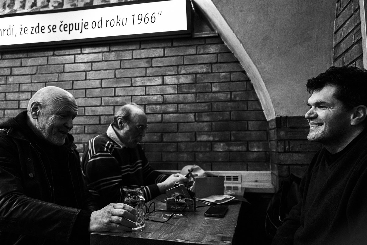 vacha_dalibor's tweet photo. Kevin V. Ton nás vyfotil v té správné náladě.
Já, Tommy a Vilda :)
#tyvole já skoro nevěřil, že to vyjde :) https://t.co/XjKf5AQT1M