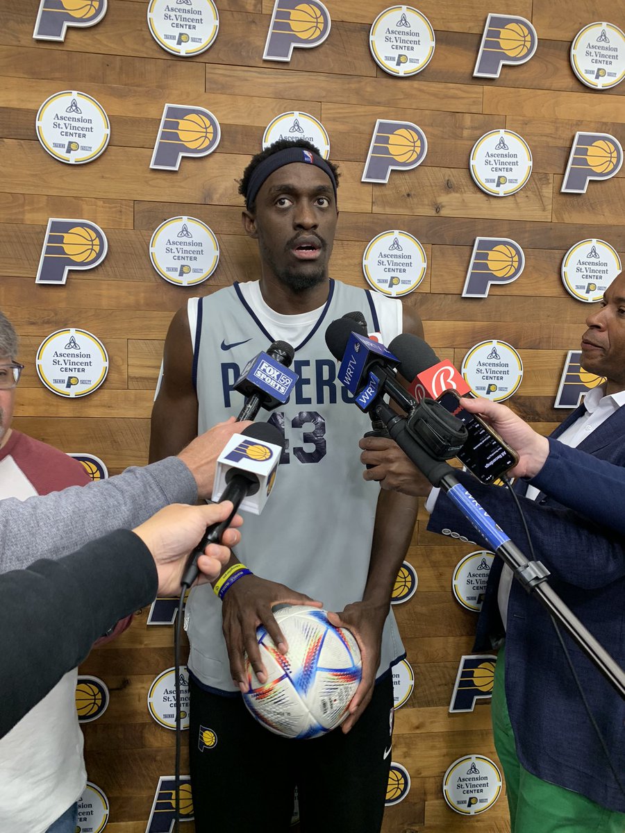 Tony East tweet media