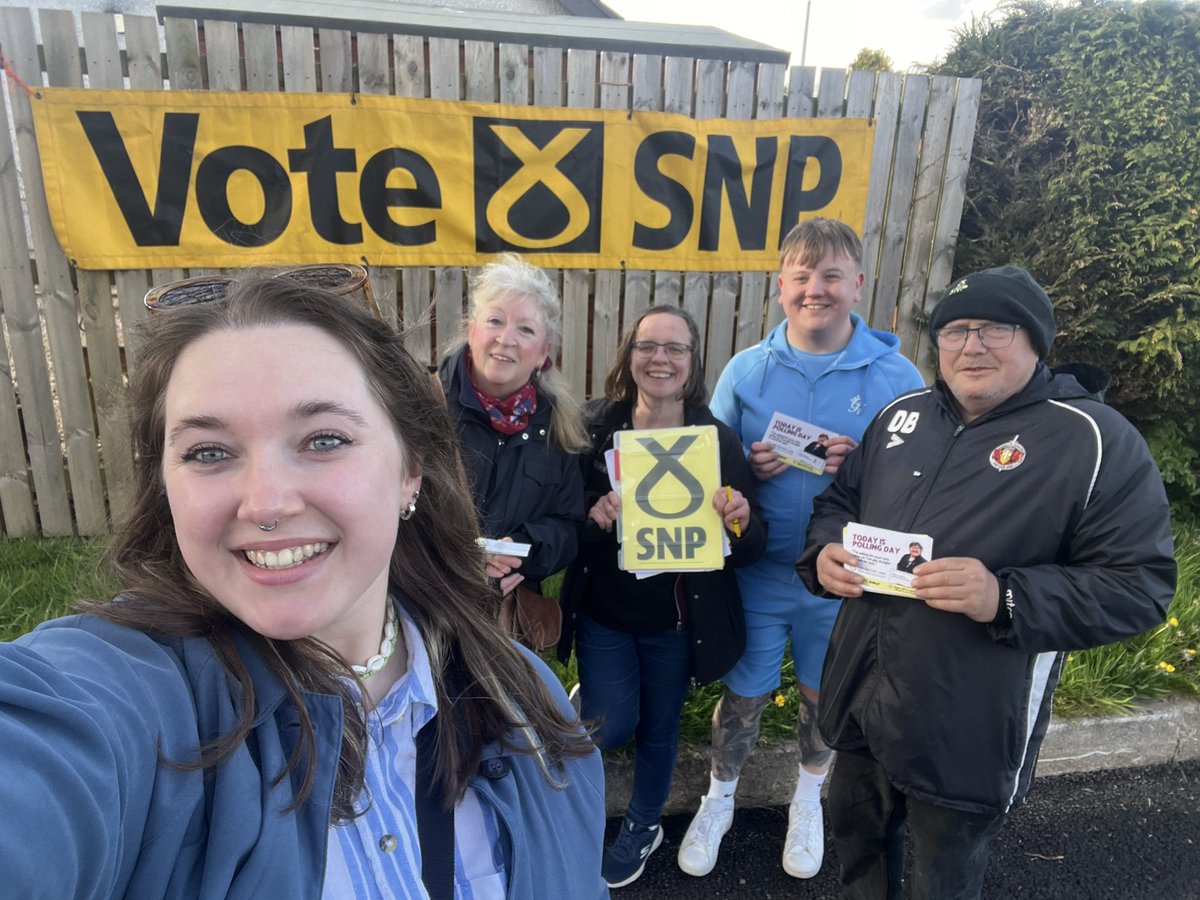 Today is the day in Abroath West, Letham and Friockheim! Great to be out chapping doors for our fantastic @theSNP candidate, Kathleen Wolf. If you’re a resident, you have until 10pm to vote. Only the SNP can stop the tories here.