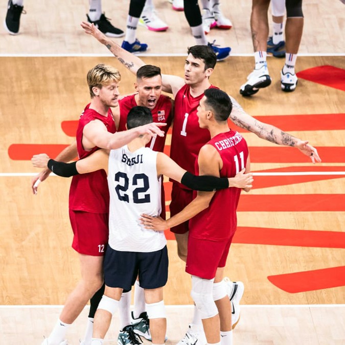 The U.S. Men's National Team's 🇺🇸 💪 long-list roster for the 2024 Volleyball Nations League includes 10 Olympians and 11 others with VNL experience. Check out the roster and the schedule | go.usav.org/42524MVNL