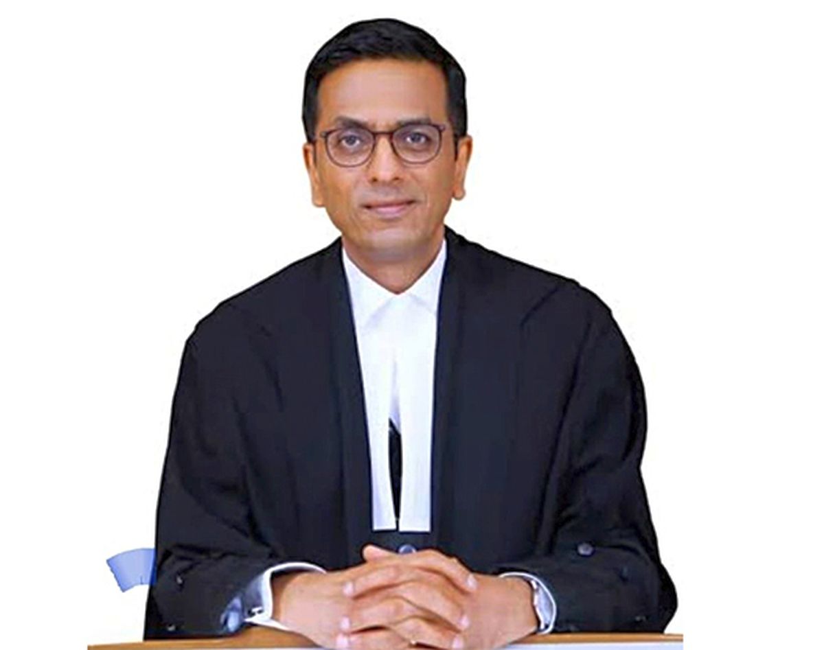 MahawarAman1's tweet photo. The last hope..🙏 Honourable #CJIDYChandrachud  #ICAI https://t.co/XT4fcUahAy