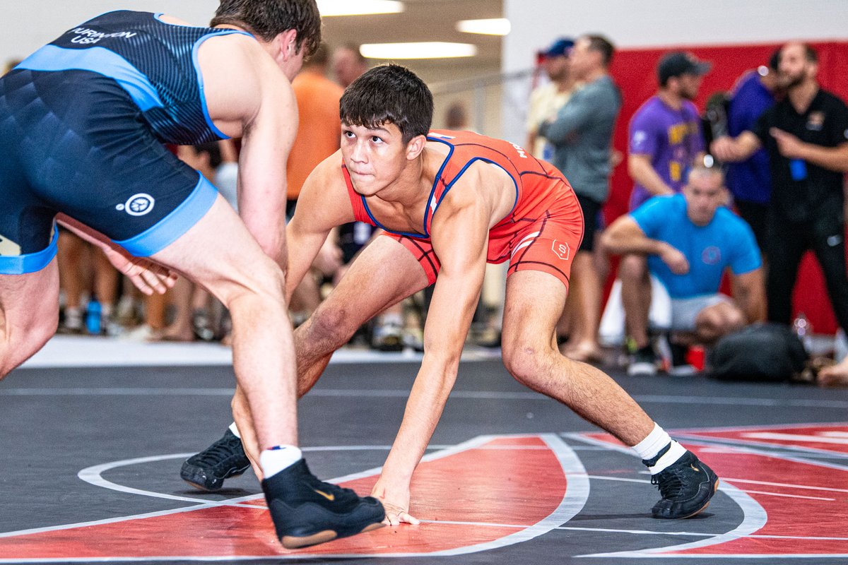 We've got 6⃣ Wolverines in the U20 freestyle field tomorrow: Gilcher, Lemley, Mantanona, Owens, Trost, Wertanen. 10am PT start, live on @FloWrestling! Watch >> myumi.ch/Jw4Rn FloArena >> myumi.ch/eg7Xw