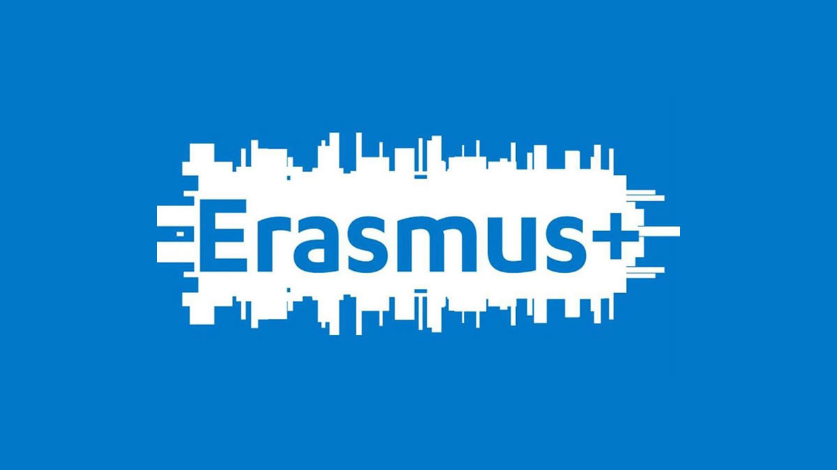Recordad que tenéis toda la información actualizada sobre los viajes de #ErasmusPlus el apartado de Experiencias Erasmus de nuestra web. Fotos, anécdotas... ¡todo para estar al día!
salesianosestrecho.com/experiencias-e…
#ViviendoLaExperiencia @sepie_gob