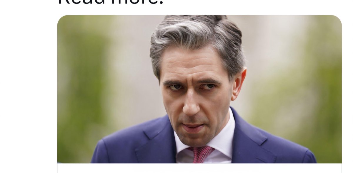 annaoflanagan's tweet photo. Definitely the same genes https://t.co/GBrFixmEte