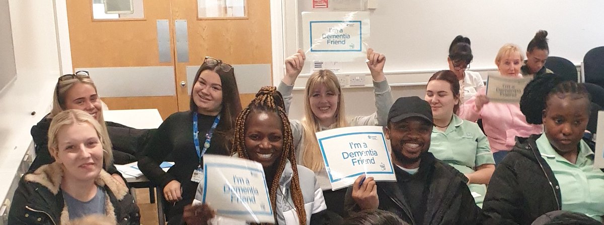 Lovely engagement from our new starters @WythenshaweHosp @WithingtonHosp @TraffordHosp @AltrinchamOpd new @DementiaFriends made. Dont forget to reach out to us if you need any support. Look forward to seeing you out in practice