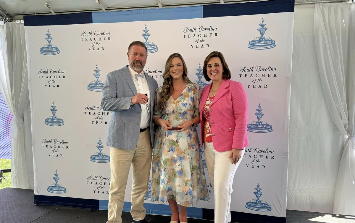 Congratulations to Palmetto Middle School social studies teacher Braden Wilson for being named the 2025 South Carolina Teacher of the Year!
Full release: ed.sc.gov/newsroom/news-…
