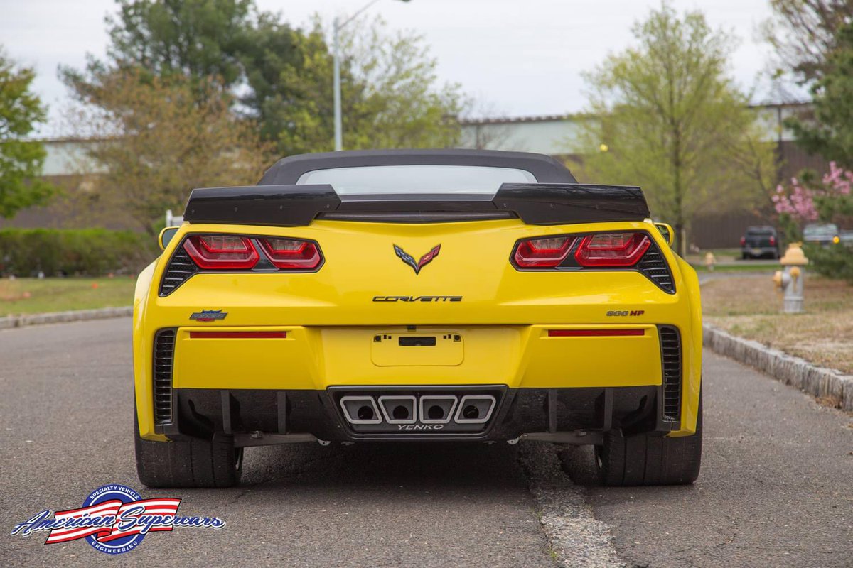 Throwback to 2017 and a sweet 800HP Yenko Corvette Convertible in Yellow with Gloss Black Graphics! 

#SpecialtyVehicleEngineering #davehamburger #nitto #brembobrakes #hamburgerssuperchargers #corvette #vette #vettelife #YenkoSC #Yenko #tbt
