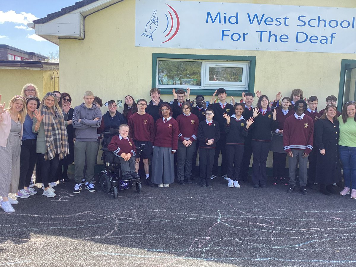 Holy Family School for the Deaf tweet media