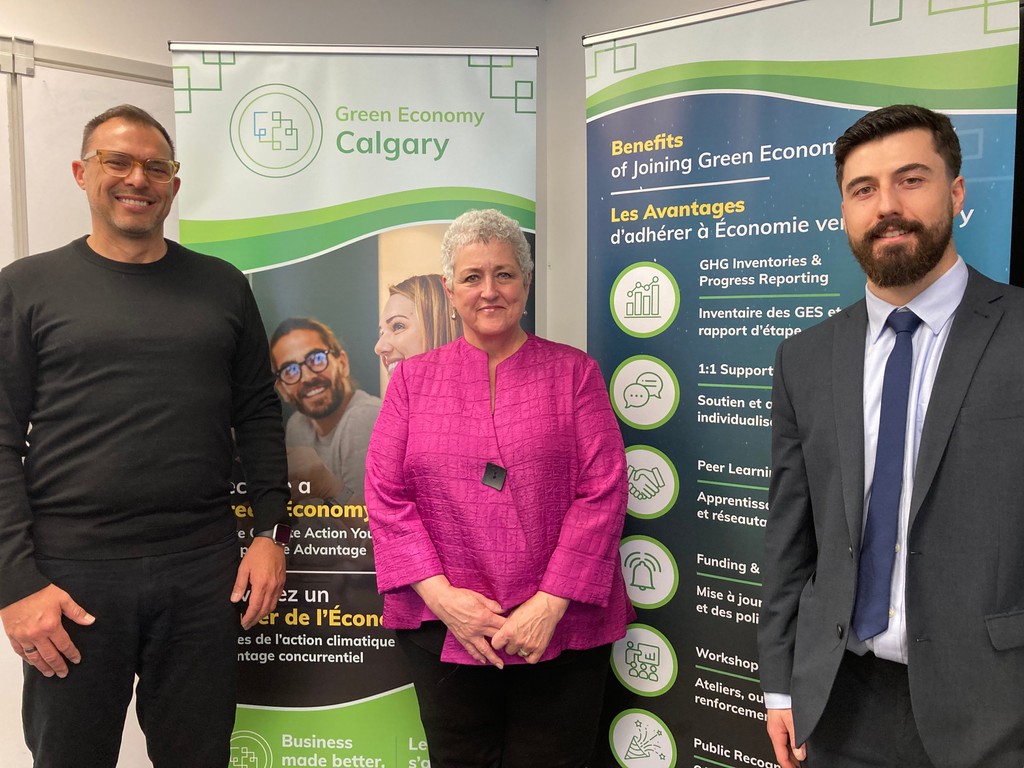 We are proud to be partners of @GreenEconomyYYC and members of their inaugural cohort of small/medium organizations taking proactive steps to reduce our impact on climate and drive sustainable economic growth. Visit albertaecotrust.com/green-economy-… to learn more and become a member.