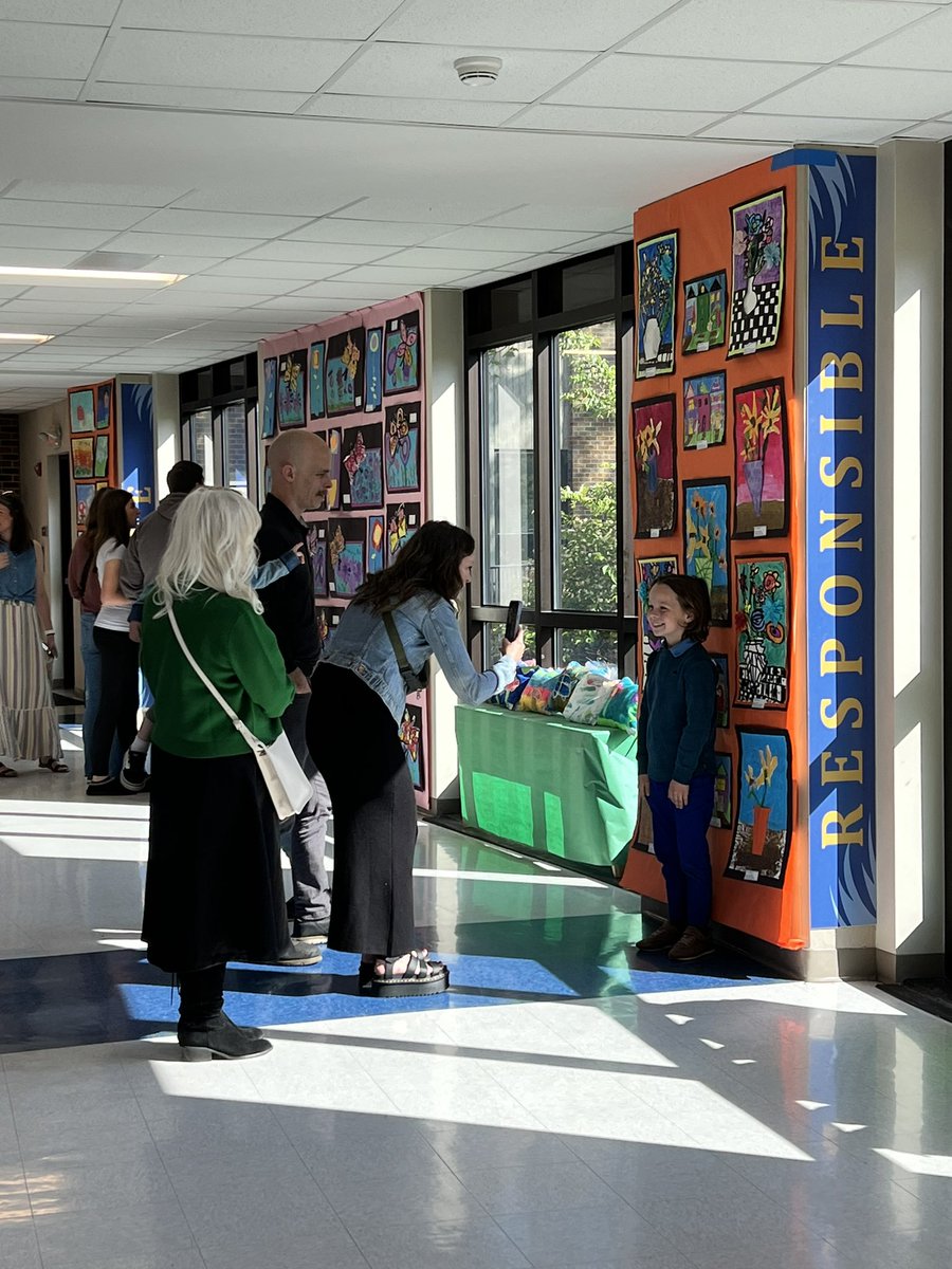 Mercer Art Show was incredible!  Thanks to our Eagles, Mrs. Bohart and parent volunteers for making it happen!