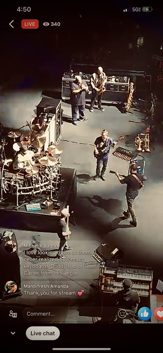 DrewStein235's tweet photo. 🇬🇧London N2… #DMBCouchTour @davematthewsbnd @dMbCouchTour https://t.co/jORlxa9Mly