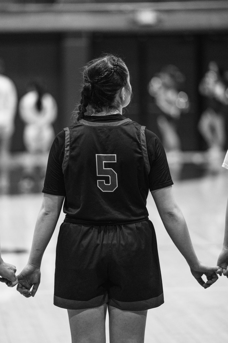 Throwback Thursday…. To Senior Night 2024 🥹👏💪

📸 @qoc_photography 

#BearcatMentality #BearcatBasketball #BearcatFamily