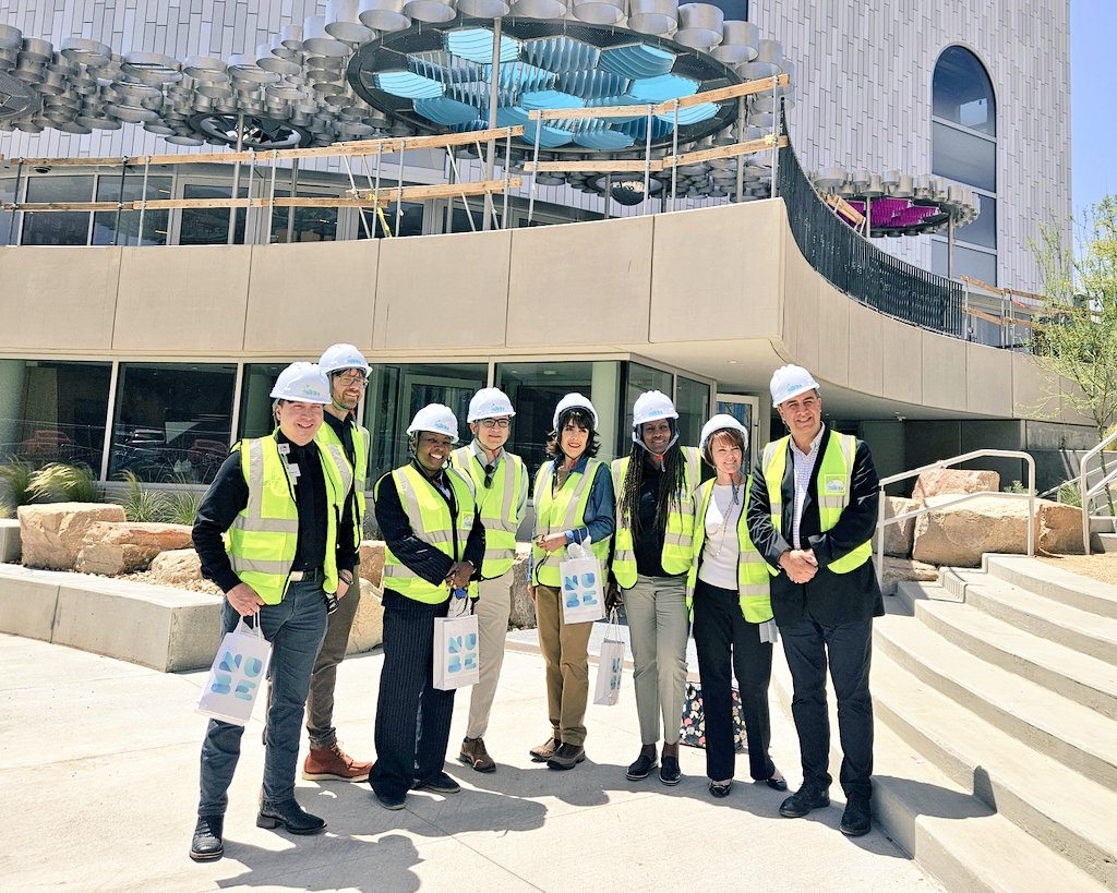 Proud to host our neighbors @ELPASO_ISD in a hard hat tour of @LaNube915 as we prepare to ignite imagination & blue sky thinking! #STEAM #Innovation @Al_Garcia_EPISD @MRomero_EPISD @DanaBoyd0922