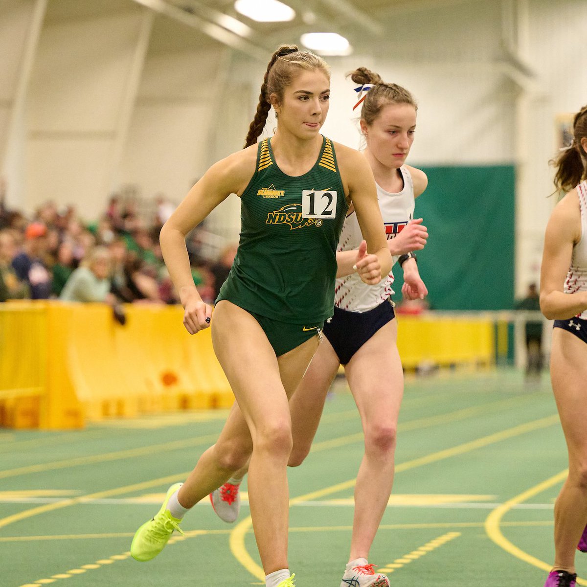 Reagan Baesler ran the 2nd-fastest 1500m of her career, clocking 4:26.00 at the Drake Relays. She's No. 8 on the NDSU all-time list.