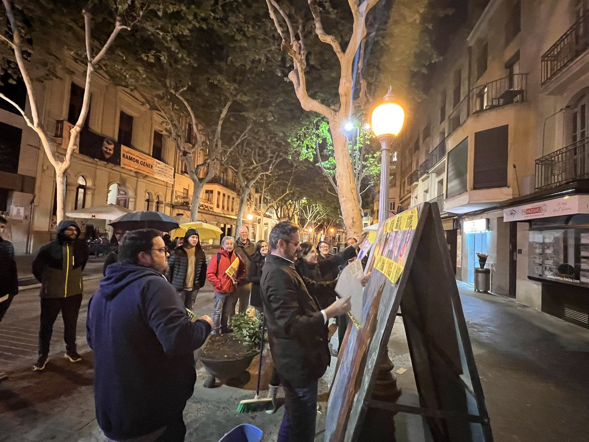 ✊Iniciem la campanya a Igualada acompanyat els candidats <a href="/mireSabate/">Mireia Sabaté</a> , <a href="/David_Alquezar/">David Alquézar</a> i <a href="/Pere_Jaume/">Perejaume</a>. 
#GuanyaCatalunya #12M #PresidentAragonès #Anoia #AlCostatdelaGent