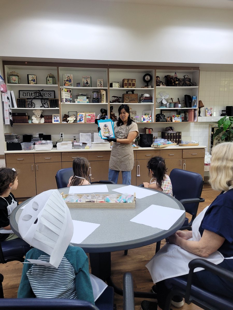 Happy Day #2 of #GIW2024! @ONEgenCares celebrated with a cupcake decorating class! Everyone had the opportunity to decorate cupcakes. Thank you parent July & @manila_cakery for providing the children and adults with such a fun activity. @EisnerFound @GensUnited #sharedspace #IGP