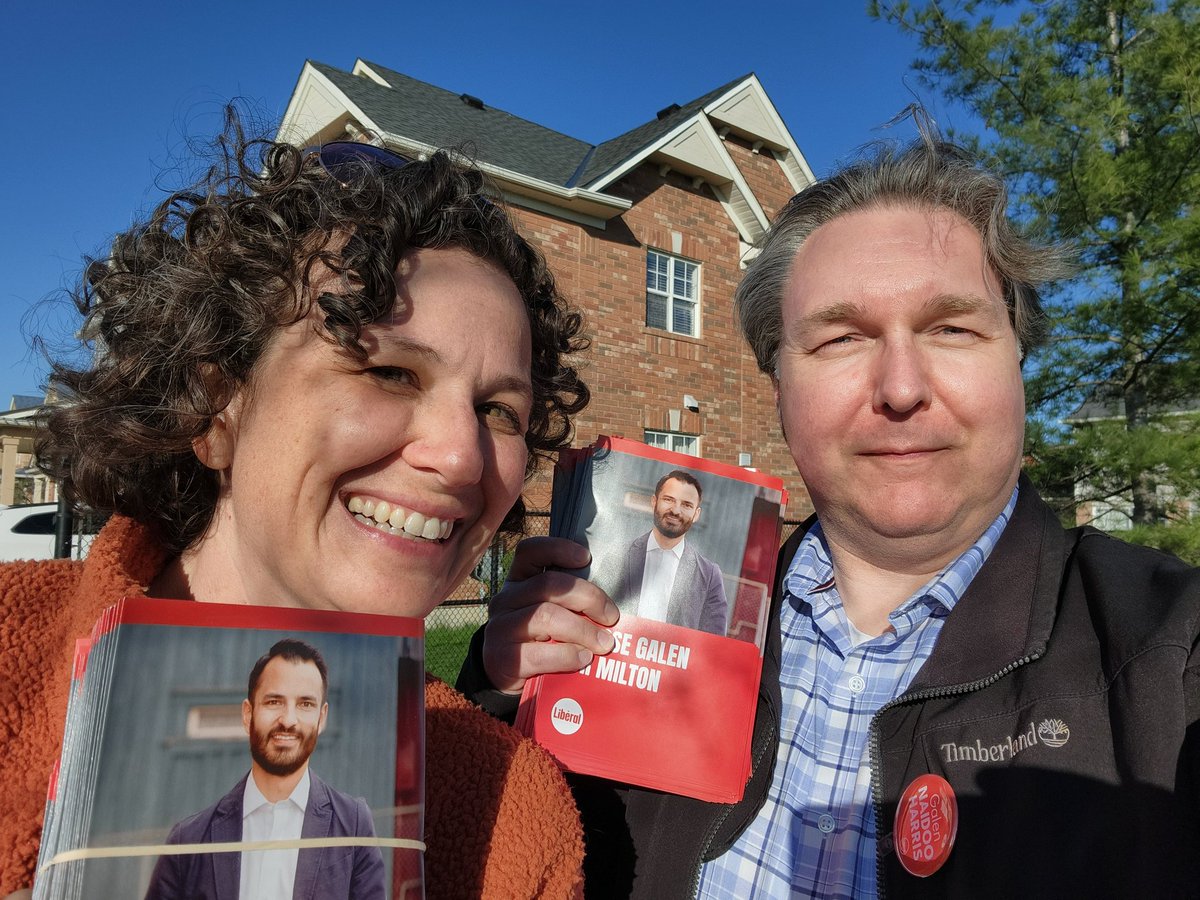 Stopped off on the way home in #Milton to canvass with @MaryFraserH in support of @GalenNHarris. Hearing great things at the door. 
Political action is extremely important to affect change.
Only 7 days until the election!
#OSSTF
#onted
#onpoli
