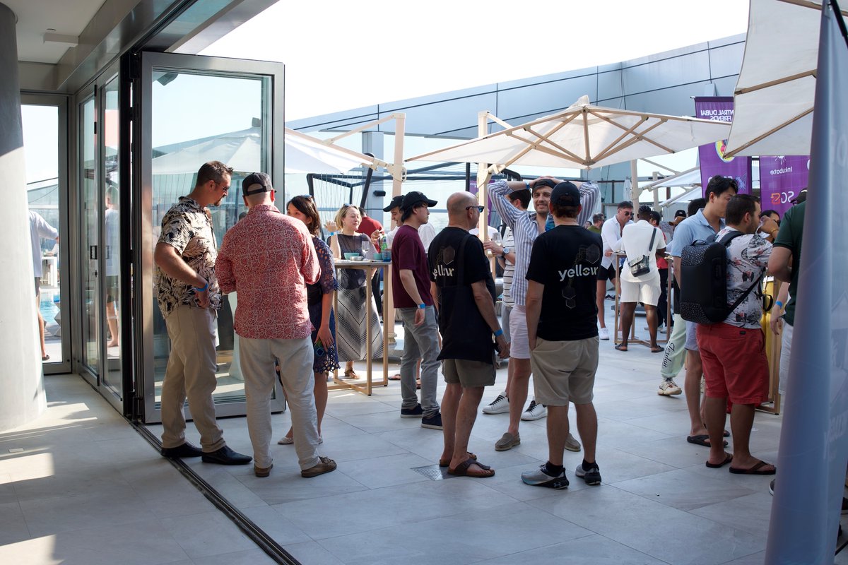 A few pictures from the Web3 Pool Party by Yellow Capital, @Yellow Network, @DcentralCon and @u_topiastudio