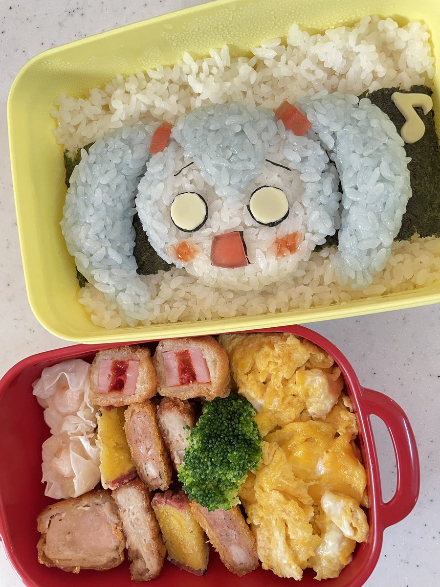 obento_to's tweet photo. #キャラ弁
#高校生弁当
#男子高校生弁当
#弁当記録
#初音ミク https://t.co/j9KhqILSYv